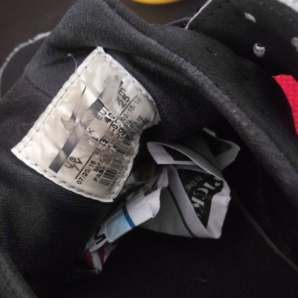 Nike Huarache Sneakers - Picture 9 of 10